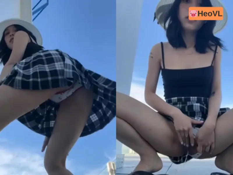 Em gái dâm đi đi giã ngoại nhưng cũng không quên quay clip show hàng cho fans xem